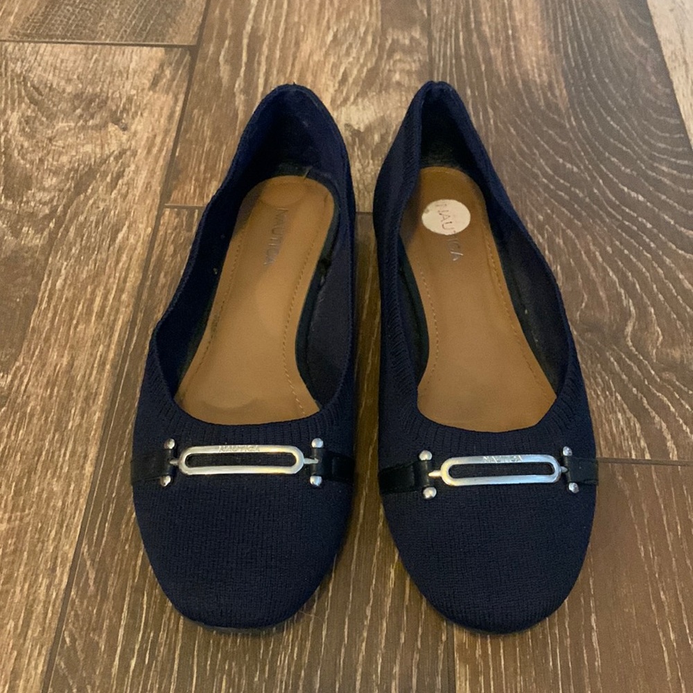 Nautica flats size 8.5
